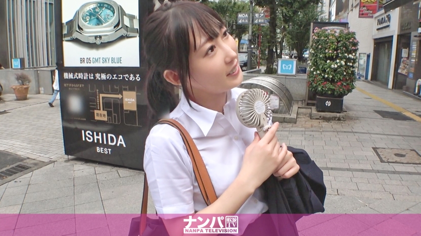 黒パンスト姿が美しいOLがナンパされエグい量の潮吹き